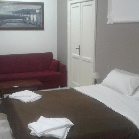 B&Bhotel Emmanuel Napoli Kültér fotó