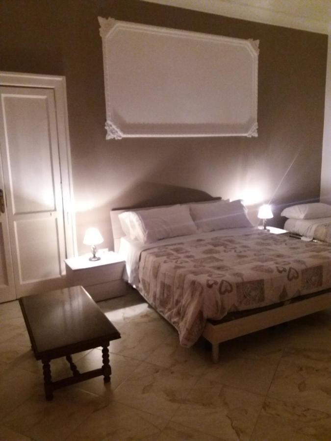 B&Bhotel Emmanuel Napoli Kültér fotó