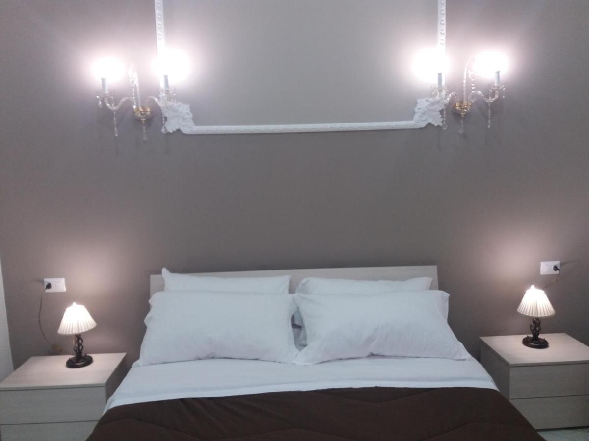B&Bhotel Emmanuel Napoli Kültér fotó